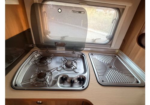 Autocaravana Perfilada BURSTNER Nexxo T660 de Ocasión