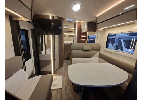 Autocaravana Perfilada ROLLER TEAM Kronos Fit 294 Nueva en Venta
