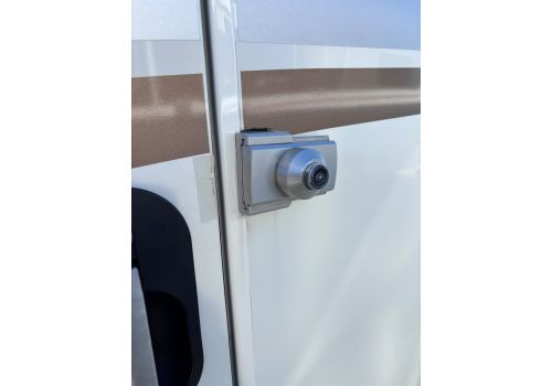 Autocaravana Integral LAIKA Eco Vip H3512DS de Ocasión