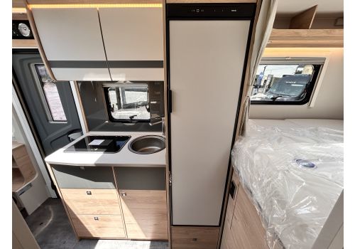 Autocaravana Integral DETHLEFFS Globebus I1 2027 en Alquiler
