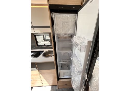 Autocaravana Integral DETHLEFFS Globebus I1 2027 en Alquiler