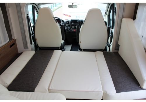 Autocaravana Perfilada DETHLEFFS Trend T 6767 de Ocasión