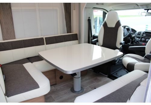 Autocaravana Perfilada DETHLEFFS Trend T 6767 de Ocasión