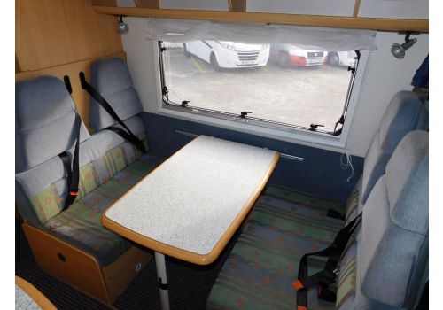 Autocaravana Capuchina DETHLEFFS Esprit A5880 de Ocasión