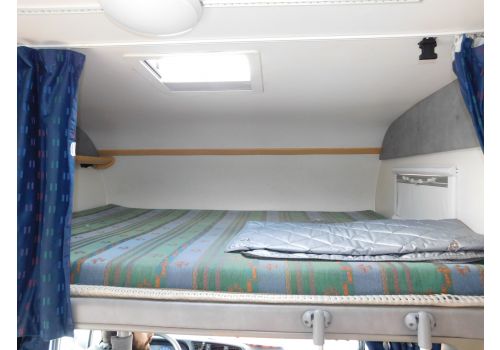 Autocaravana Capuchina DETHLEFFS Esprit A5880 de Ocasión