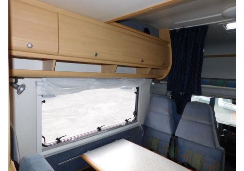 Autocaravana Capuchina DETHLEFFS Esprit A5880 de Ocasión
