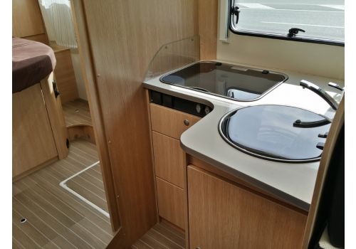 Autocaravana Perfilada SUNLIGHT T 69 S modelo 2017 de Ocasión