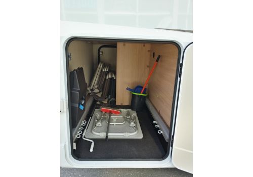 Autocaravana Perfilada SUNLIGHT T 69 S modelo 2017 de Ocasión