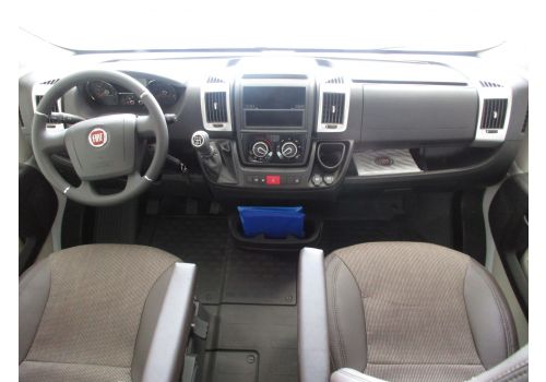 Autocaravana Perfilada SUNLIGHT T 69 L de Ocasión
