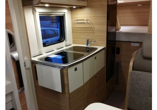 Autocaravana Perfilada DETHLEFFS Globebus T 1 modelo 2017 de Ocasión