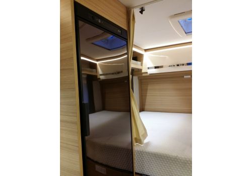Autocaravana Perfilada DETHLEFFS Globebus T 1 modelo 2017 de Ocasión