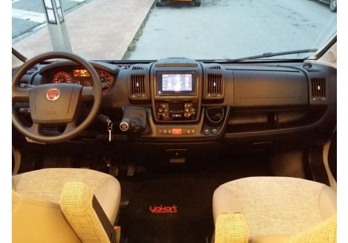 Autocaravana Perfilada DETHLEFFS Globebus T 1 modelo 2017 de Ocasión