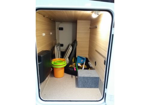 Autocaravana Perfilada DETHLEFFS Globebus T 1 modelo 2017 de Ocasión