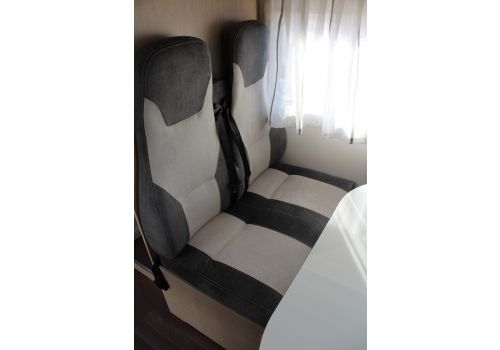 Autocaravana Perfilada ILUSION 590 XMK modelo 2017 de Ocasión