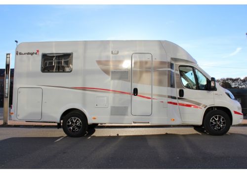Autocaravana Perfilada SUNLIGHT T-69 S modelo 2017 de Ocasión
