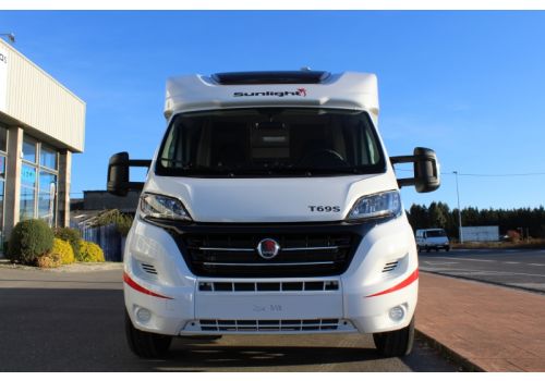 Autocaravana Perfilada SUNLIGHT T-69 S modelo 2017 de Ocasión