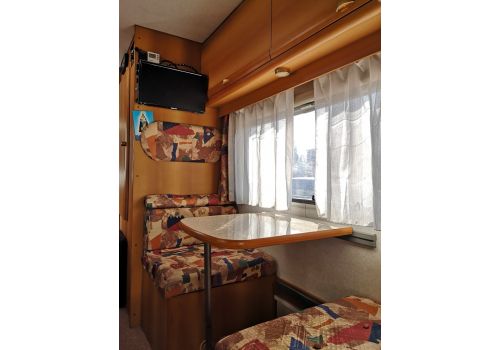 Autocaravana Capuchina ELNAGH Big Marlin de Ocasión