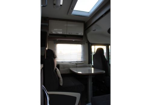 Autocaravana Integral ITINEO MB 700 de Ocasión