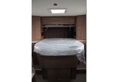 Autocaravana Integral ITINEO MB 700 de Ocasión