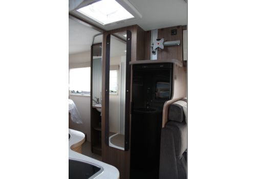 Autocaravana Integral ITINEO MB 700 de Ocasión