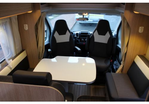 Autocaravana Perfilada SUNLIGHT T-69 L de Ocasión