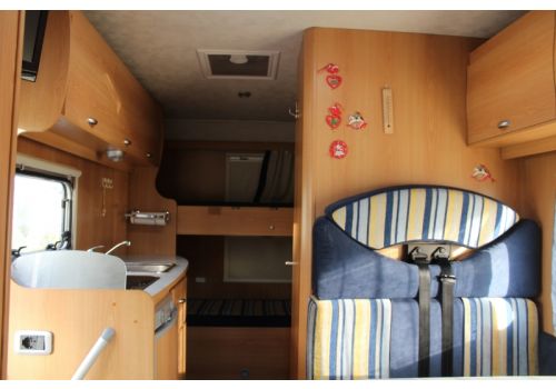 Autocaravana Capuchina ELNAGH M200 de Ocasión
