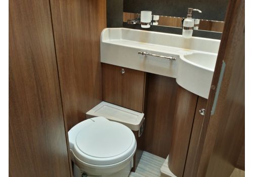 Autocaravana Integral CARTHAGO C- Tourer I -150 Light de Ocasión