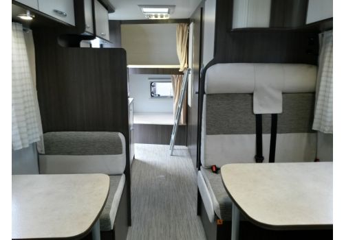 Autocaravana Capuchina RIMOR Katamarano 9 de Ocasión