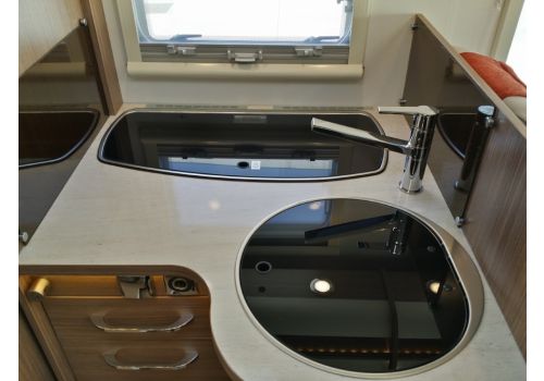 Autocaravana Integral ITINEO SLB 700 modelo 2018 de Ocasión