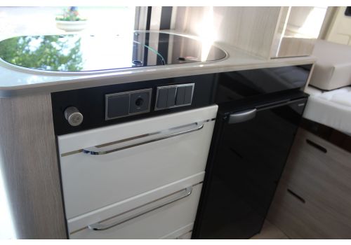 Furgoneta Cámper RAPIDO Van V43 Modelo 2018 de Ocasión