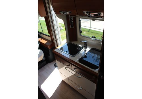 Autocaravana Integral RAPIDO 803 F de Ocasión