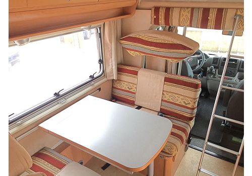 Autocaravana Capuchina ELNAGH Sharky L2 de Ocasión