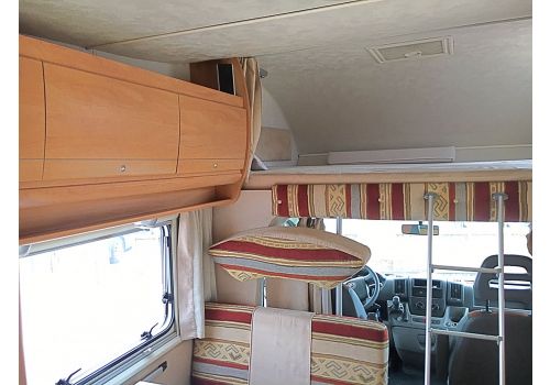 Autocaravana Capuchina ELNAGH Sharky L2 de Ocasión
