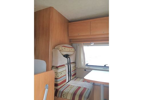 Autocaravana Capuchina ELNAGH Sharky L2 de Ocasión