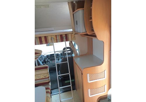 Autocaravana Capuchina ELNAGH Sharky L2 de Ocasión