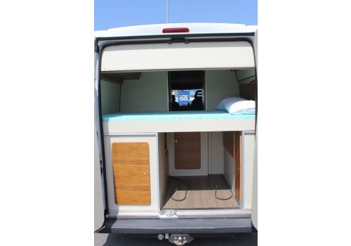 Furgoneta Cámper FIAT Ducato camperizada de Ocasión