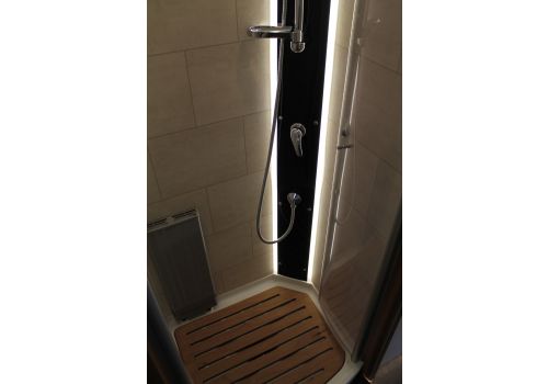 Autocaravana Integral DETHLEFFS Dethleffs Globetrotter XL I 7850-2 EB modelo 2019 de Ocasión