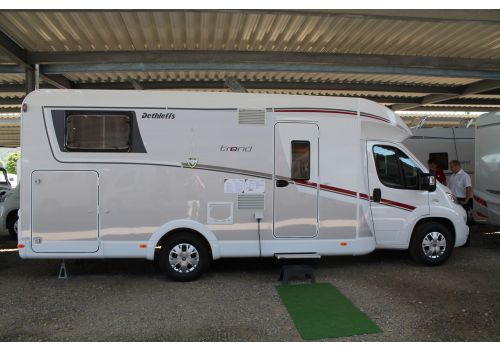 Autocaravana Perfilada DETHLEFFS Trend T 7057 DBM modelo 2019 de Ocasión