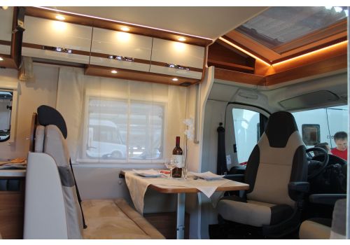 Autocaravana Perfilada DETHLEFFS Trend T 7057 DBM modelo 2019 de Ocasión