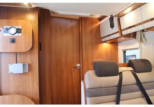 Autocaravana Perfilada DETHLEFFS Trend T 7057 DBM modelo 2019 de Ocasión
