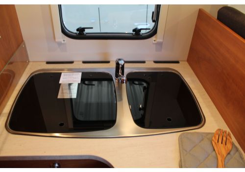 Autocaravana Perfilada DETHLEFFS Trend T 7057 DBM modelo 2019 de Ocasión