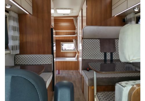 Autocaravana Capuchina RIMOR Katamarano 9 de Ocasión