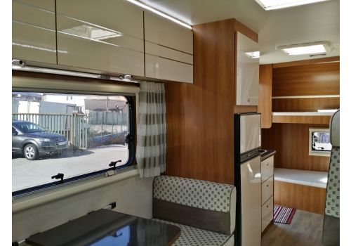 Autocaravana Capuchina RIMOR Katamarano 9 de Ocasión