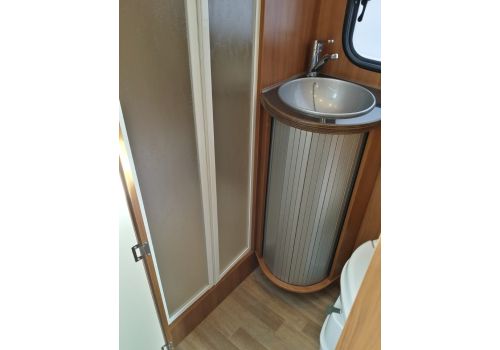 Autocaravana Capuchina RIMOR Katamarano 9 de Ocasión