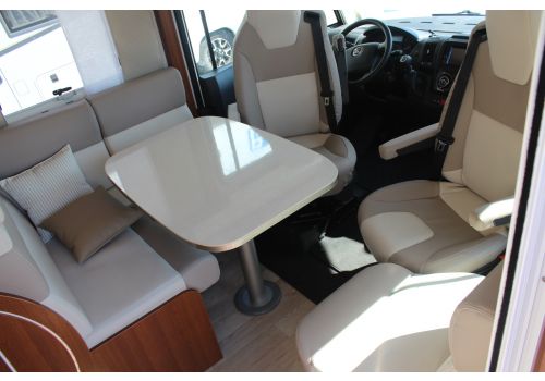 Autocaravana Integral RAPIDO 855F de Ocasión