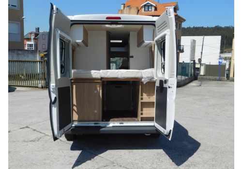 Furgoneta Cámper SUNLIGHT Cliff 600 modelo 2018 de Ocasión