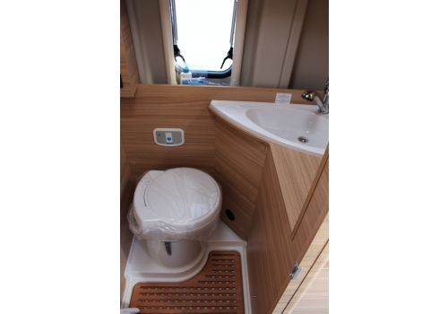 Furgoneta Cámper SUNLIGHT Cliff 640 modelo 2019 de Ocasión