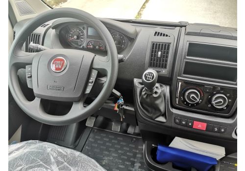 Furgoneta Cámper SUNLIGHT Cliff 640 modelo 2019 de Ocasión