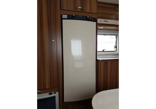 Caravana WEINSBERG KWE-4 de Ocasión