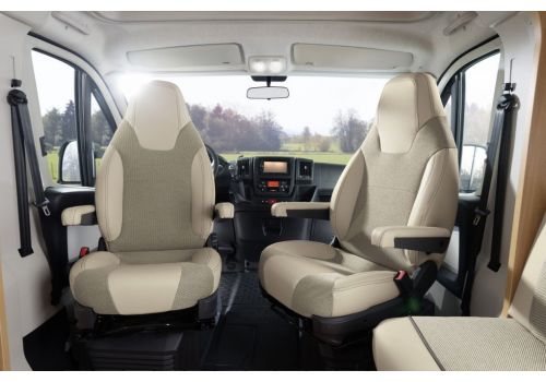 Autocaravana Perfilada DETHLEFFS Globebus T-11 modelo 2016 de Ocasión